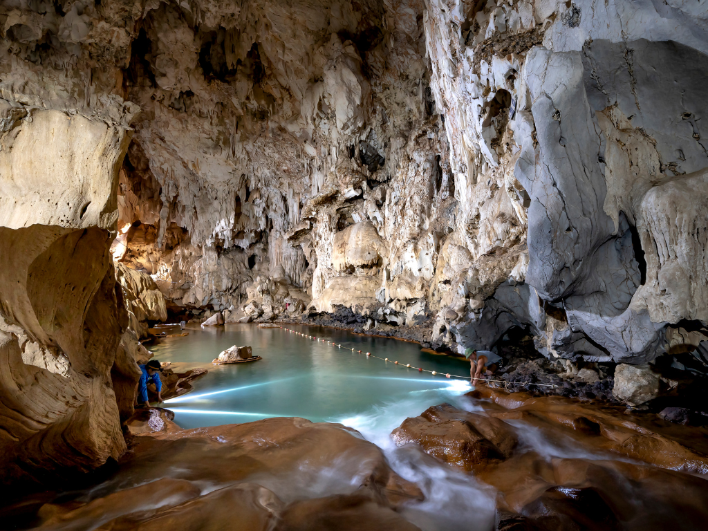 dark-cave dark cave