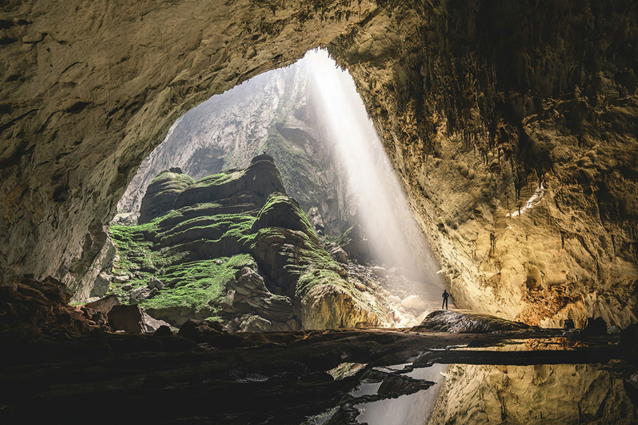 Hang Sơn Đoòng hiện được công nhận là hang động tự nhiên lớn nhất thế giới với quy mô vượt xa trí tưởng tượng. (Nguồn ảnh: sưu tầm) Hang Sơn Đoòng hiện được công nhận là hang động tự nhiên lớn nhất thế giới với quy mô vượt xa trí tưởng tượng. (Nguồn ảnh: sưu tầm)